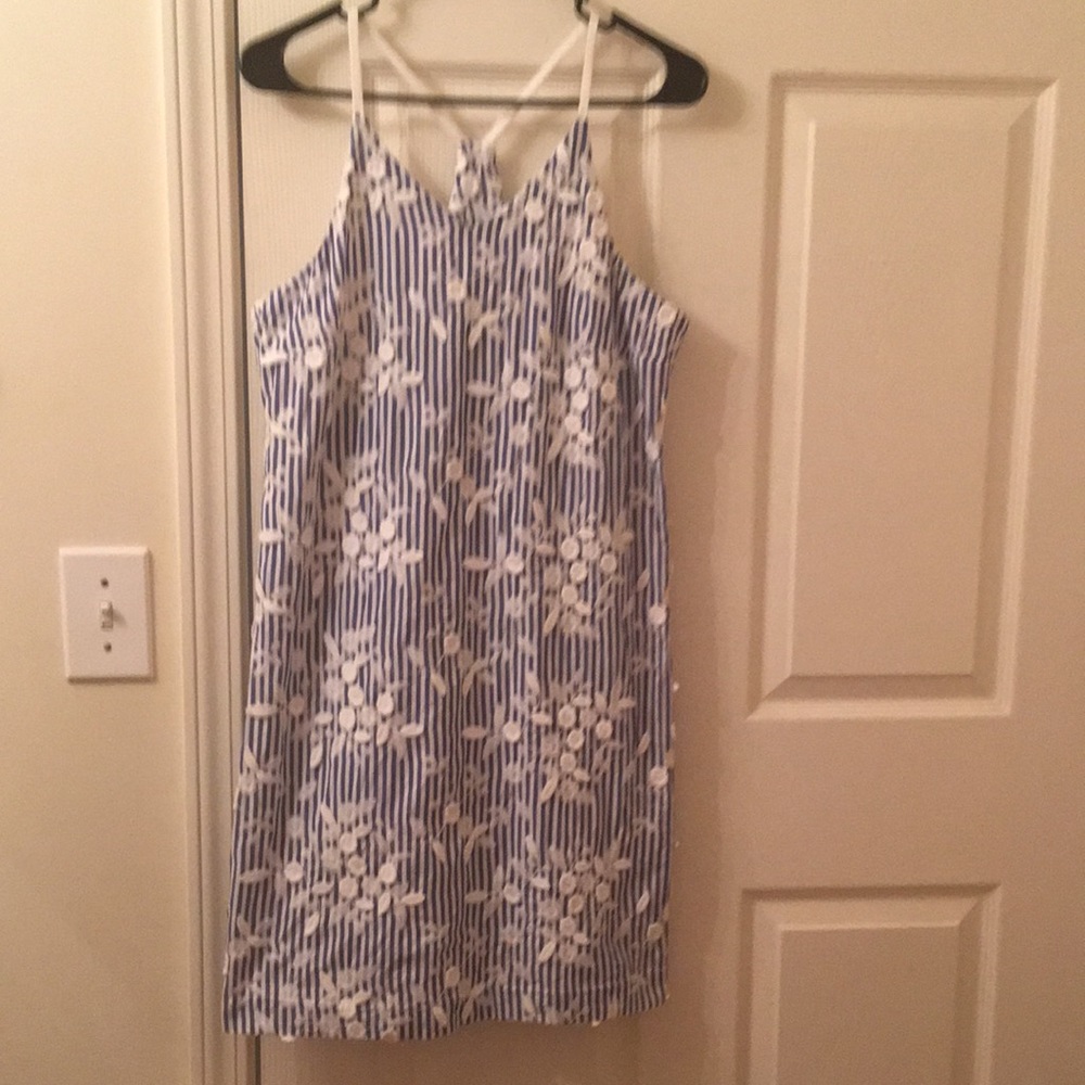 - - Anna Victoria Floral Dress - Picture 13 of 13